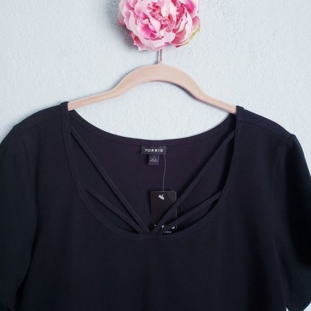 ‎Torrid - Picture 2 of 5
